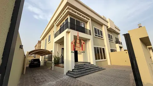 Luxury 5BR Villa with Maidroom + Wardrobes For Rent only 145k in Hoshi