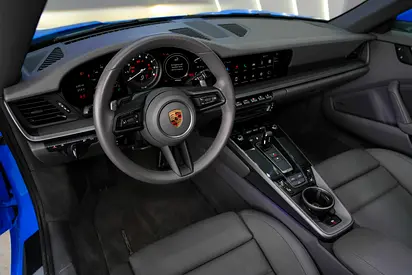 صورة مصغرة 10 لـ 2024 Porsche 911