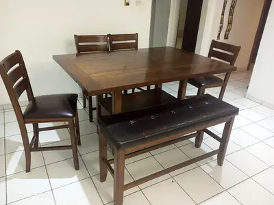 Wooden dinning table with chairs for sale perfect condition