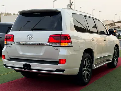 2018 Toyota LAND CRUISER 照片 5