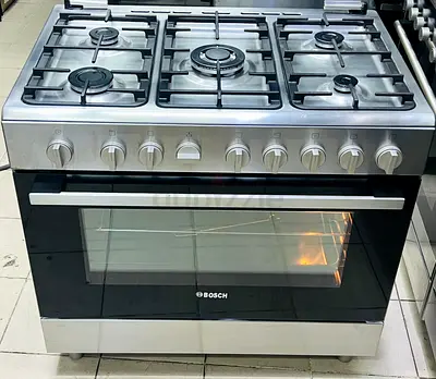Bosch 90cm Stainless Steel Gas Range with Oven - Good Working Condition