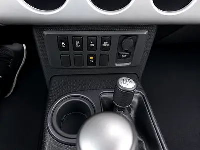 2010 Toyota FJ CRUISER photo 7