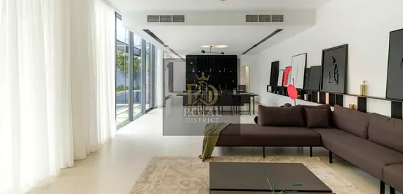 حياة وسط الغابات ونمط عيش عصري بانتظارك