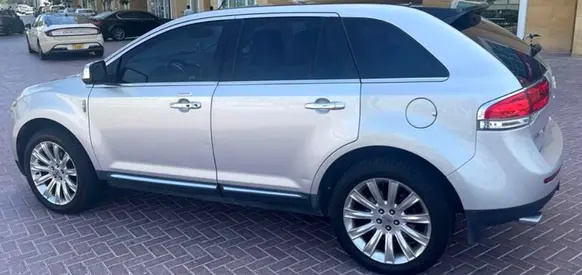 صورة 10 لـ 2013 Lincoln MKX
