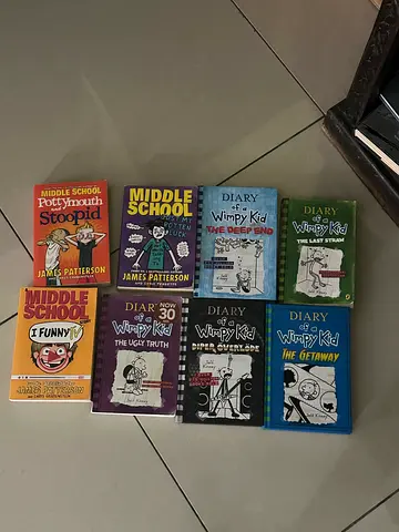 Diary of a wimpy kid books & Middle school