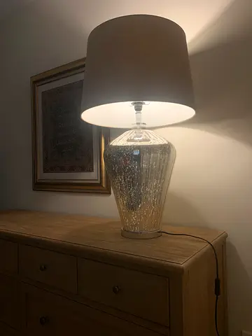 Light bulb