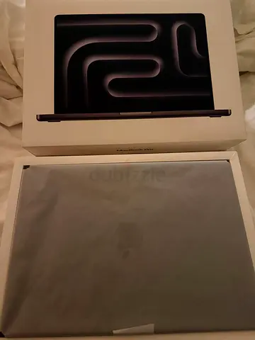 MacBook Pro m4 for sale with box