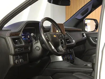 2022 Chevrolet SUBURBAN 照片 8