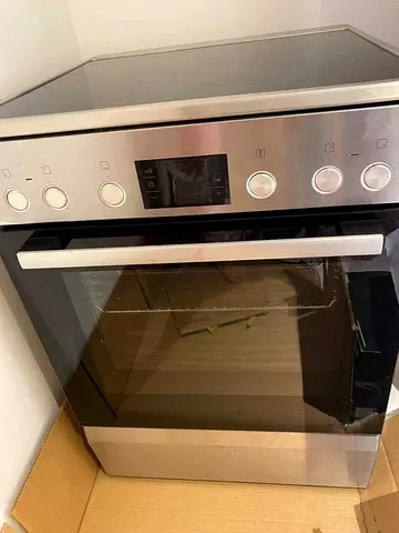 Bosch new model 4cerimic electric cooker 60cm
