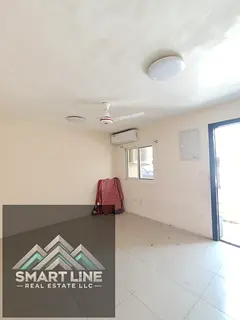 LIMITED OFFERS * OUTSIDE FREE PARKING AVAILABLE*2BHK WITH MASTER BEDROOM* WITH SIPLAT AC RENT ONLY 2