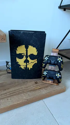 Customised PS5