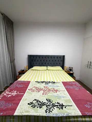 Queen Size Hydraulic Bed for sale