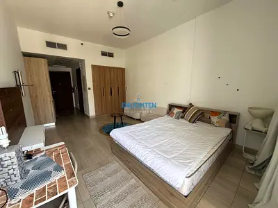 STUDIO | SEMI FURNISHED | POOL VIEW | MODERN