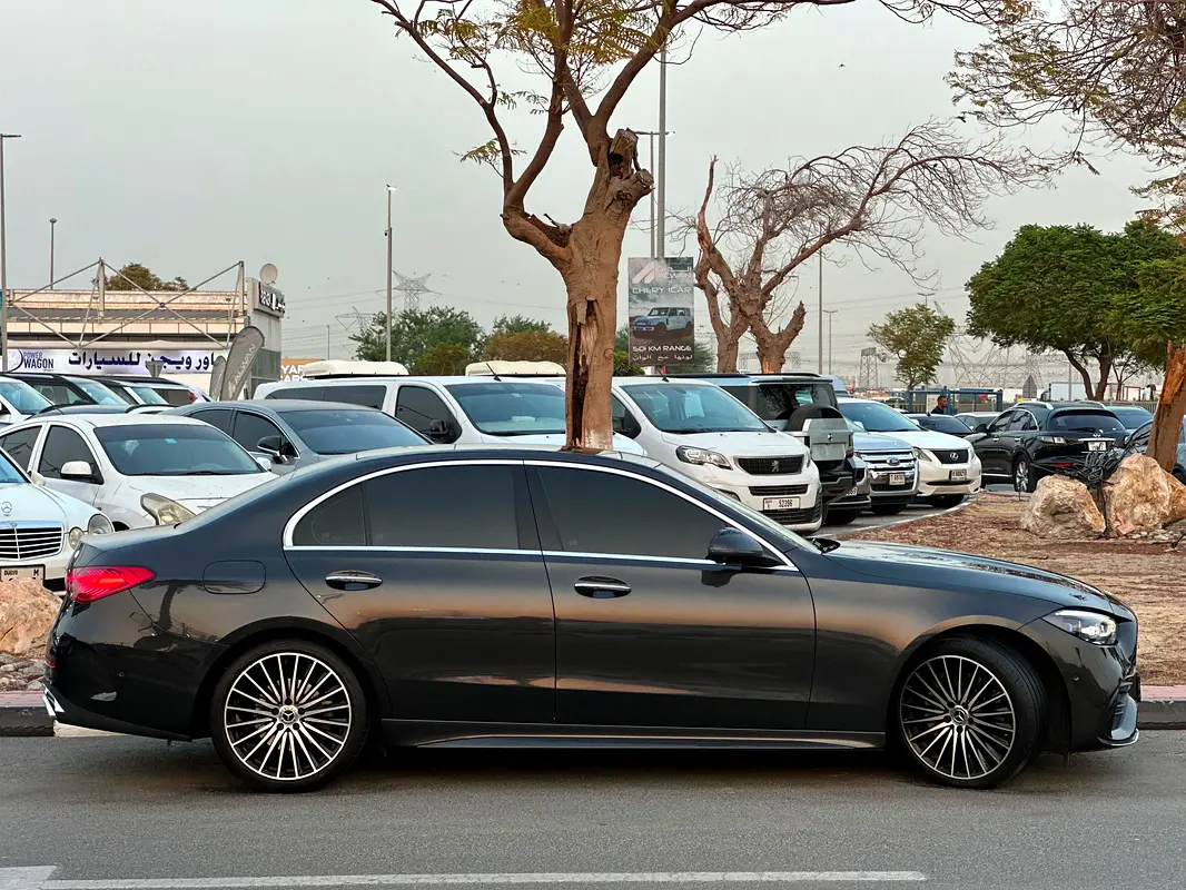 Mercedes-Benz C-Class 2023