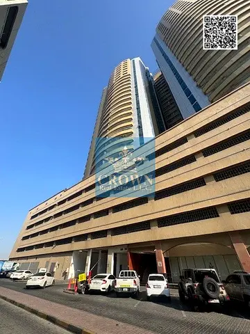 استوديو واسع ومفروش بإطلالة على البحر وموقف سيارات في برج هورايزون، عجمان