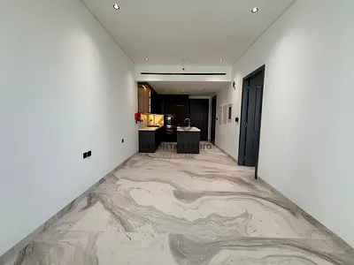 48 Parkside Arjan | Elegant Interiors | Balcony & Green Park Views