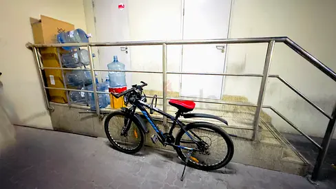 🚲 Bicycle for Sale – Lightly Used + Free Accessories | AED 300 urgent selling