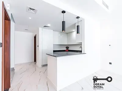 Vacant | Ready to Move in | Close to the Amenities