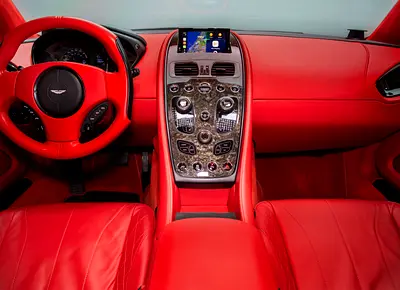 2017 Aston Martin VANQUISH — миниатюра 8