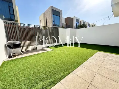 EXCELLENT LOCATION | PRIVATE GARDEN | VACANT
