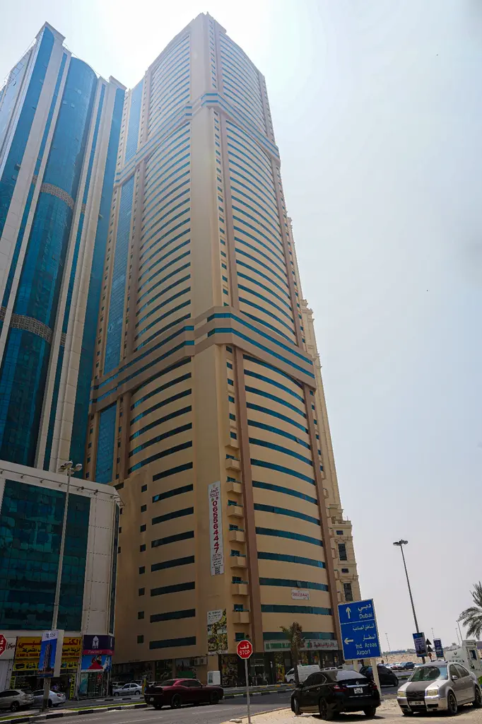 gallery-image