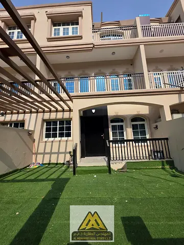 مفروش VIP | 4 غرف نوم | شامل الكهرباء والماء والتكييف | ديكورات فاخرة | جاهز للسكن | أبتاون الزاهية