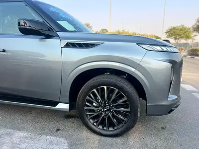 2026 Infiniti QX80 照片 8