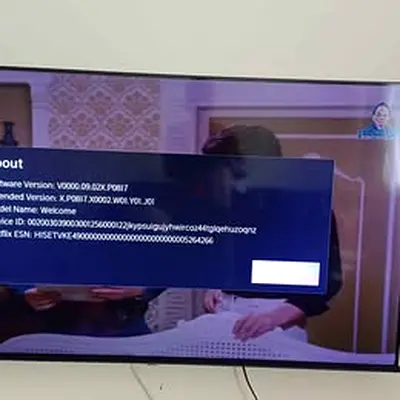 Hisense TV 55inch one year old 2025 Model, Urgently sell !! 690 Only