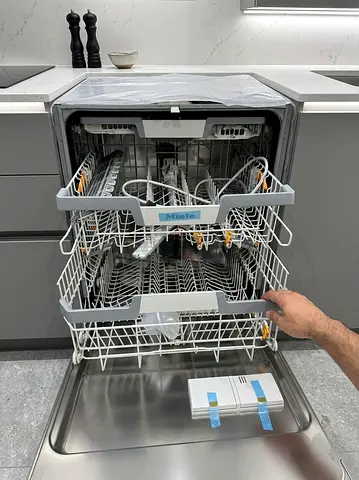 Miele 7000 Series Built-In Dishwasher – 3 Racks | A+++ Energy Rating