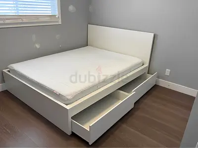 Ikea bed and mattress queen size like new Excellent condition