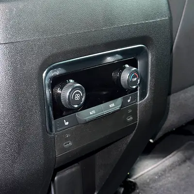 2025 Chevrolet TAHOE 缩略图 13