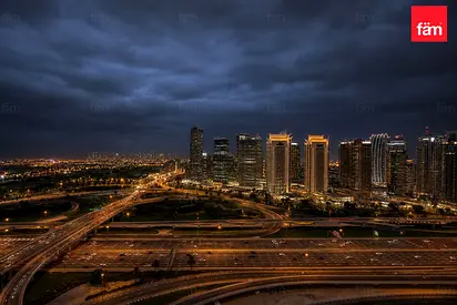 Best Priced I Very High Floor I Prime View