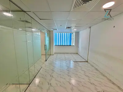FITTED OFFICE | CHILLER FREE | READY TO MOVE