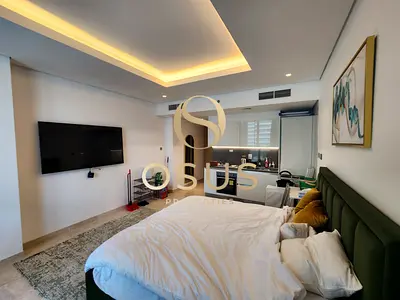 Vacant | Fully Upgraded | Canal View