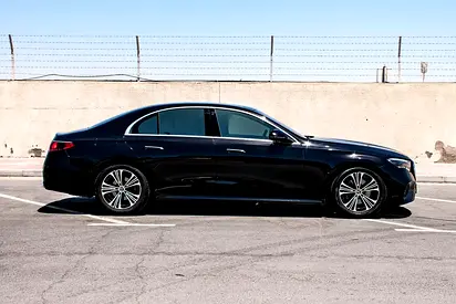 2025 Mercedes-BENZ E-CLASS photo 8