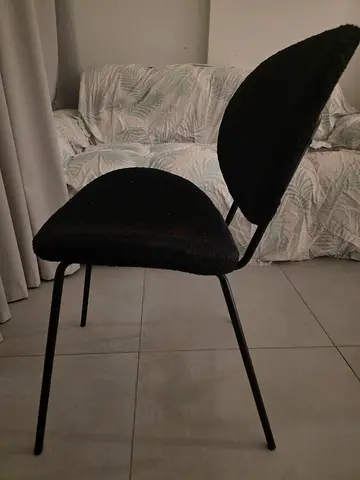 Set of 4 minimalist black dining chairs with metal legs