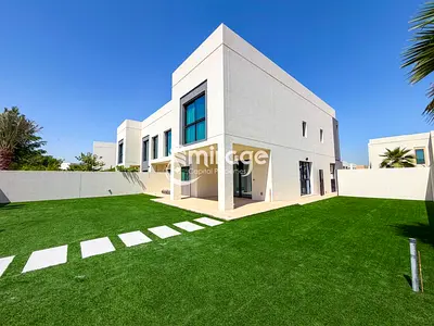 Huge Plot | Premium 4BR Villa | Landscaped