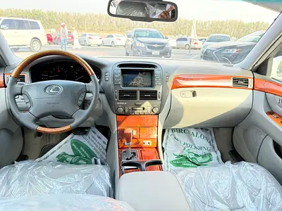 صورة مصغرة 17 لـ 2004 Lexus LS-SERIES