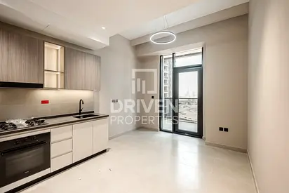 Unique layout | Great Location | Modern Apartment