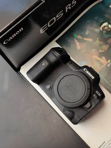 Canon R5