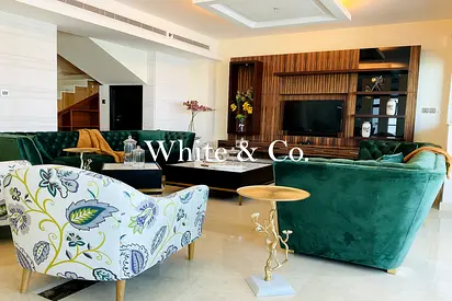 MAIDS ROOM | PENTHOUSE | SEA & CITY VIEWS