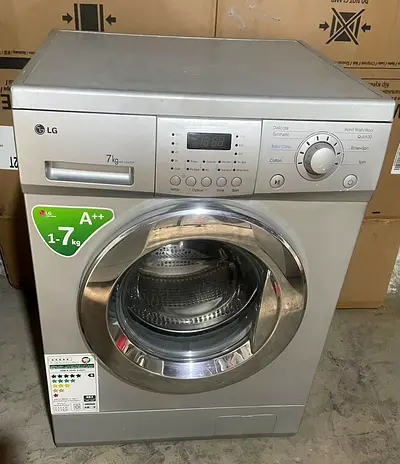 LG 7kg Front Load Washing Machine Silver perfect working