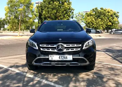 GCC.. Mercedes GLA250 AMG 4Matic 2018 Like new!