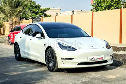 AED 1140/month | 2021 Tesla Model 3 | GCC Specs | Ref#506515