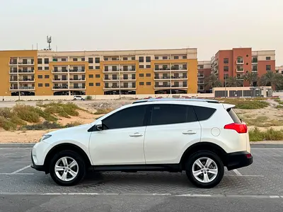 2013 Toyota RAV 4 — фото 5