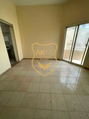 🏠 STUDIO APARTMENT WITH BALCONY & SEPARATE KITCHEN