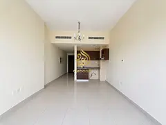 Spacious Luxury Studio Apartment With All Amenities Book Now