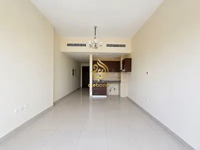 Spacious Luxury Studio Apartment With All Amenities Book Now