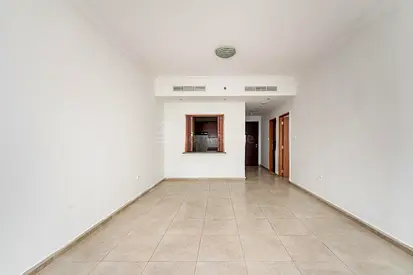 Vacant | Kitchen Appliances | Chiller Free