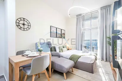 12 CHEQUES | CHILLER FREE | NEAR METRO